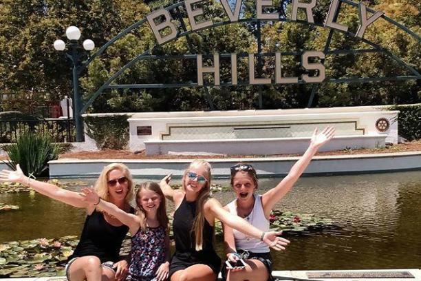 Ultimate Hollywood Experience Tour beverly hills