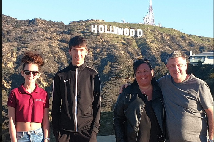 Ultimate Hollywood Experience Tour hollywood sign