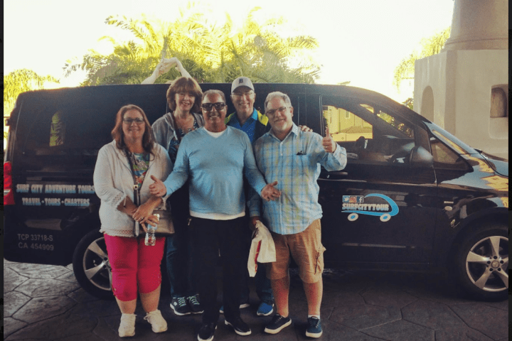 Ultimate Hollywood Experience Tour tour group